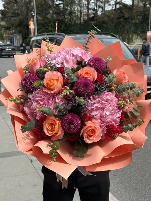 Model Flowers Instagram tasarımı 1